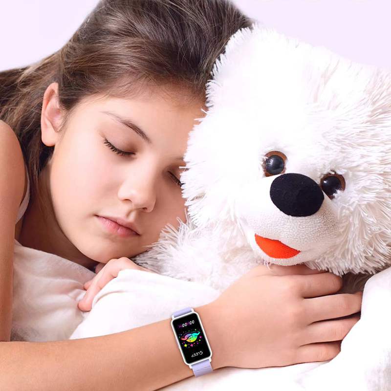 Reloj pequeño, cuidado grande: el reloj inteligente para niños, que domina el sueño y la monitorización de la frecuencia cardíaca